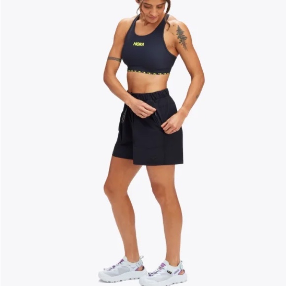 HOKA Moabi River Shorts BLACK Inseam 5.5” Size SMALL Brand New with Tags - Picture 2 of 11